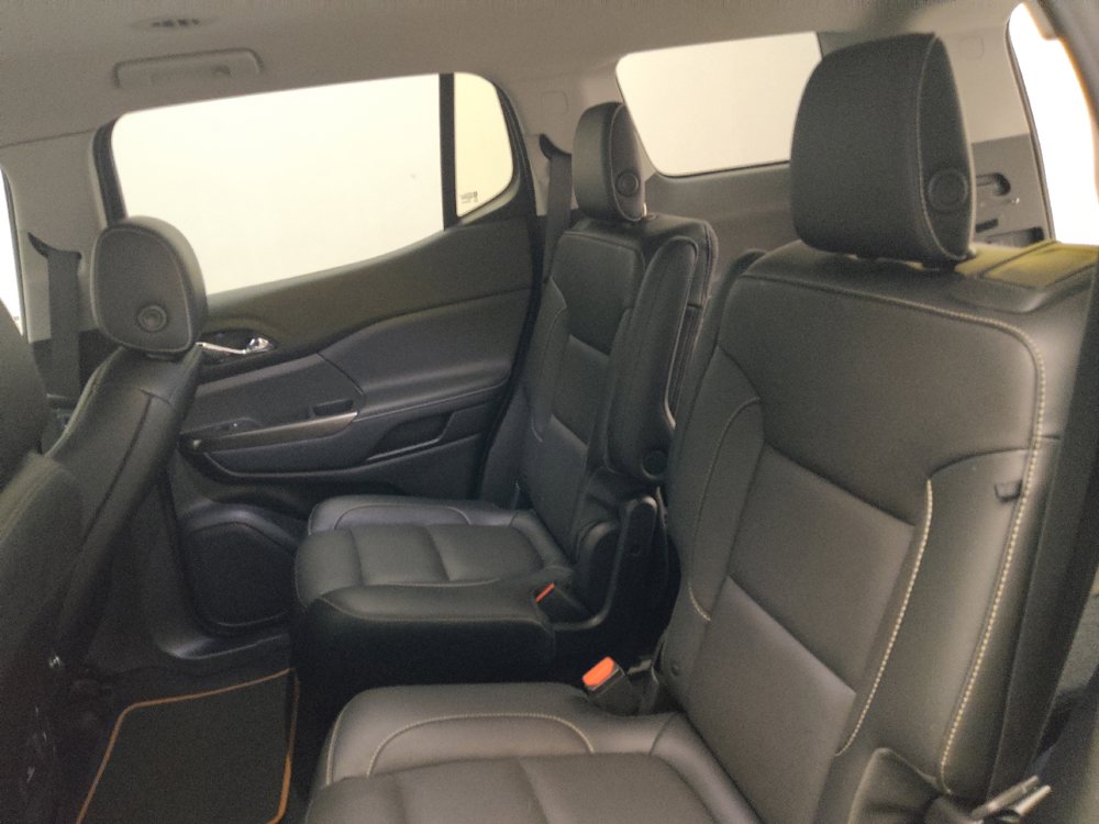Used 2019 GMC Acadia SLT w/ Black Edition FWD image 18