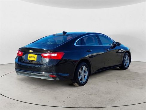 Used 2024 Chevrolet Malibu LT image 5