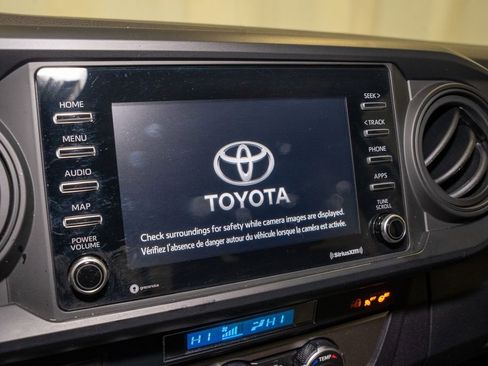Used 2023 Toyota Tacoma SR image 11
