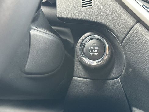 Used 2024 Subaru Ascent Premium w/ Convenience Package image 23