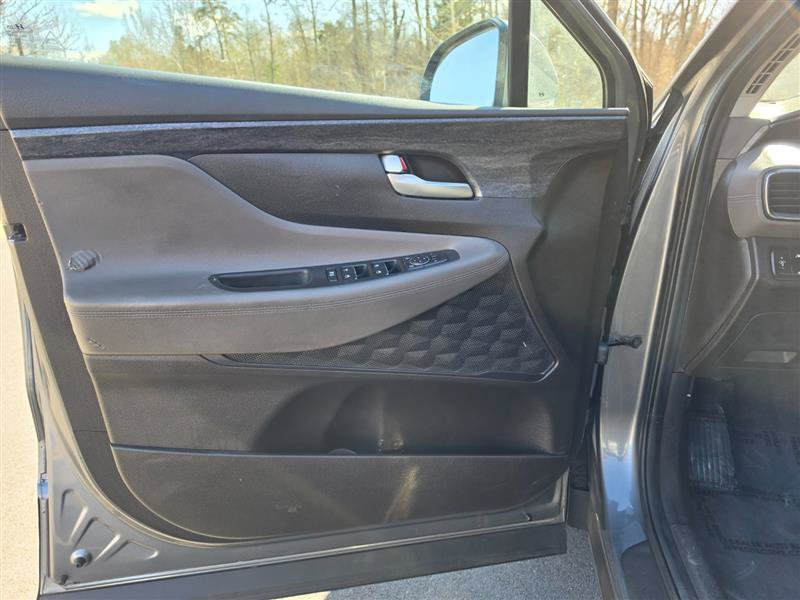 Used 2019 Hyundai Santa Fe SE AWD/4WD image 34