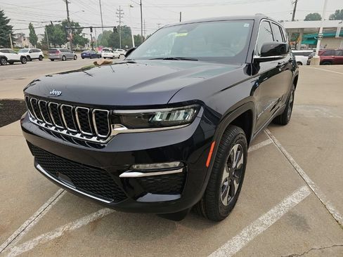 Certified 2023 Jeep Grand Cherokee 4WD 4xe image 7