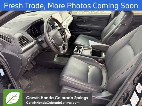 Used 2025 Honda Odyssey Sport-L image 11