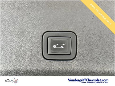 Used 2023 Chevrolet Tahoe Premier RWD image 32