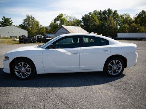 Used 2023 Dodge Charger SXT image 8