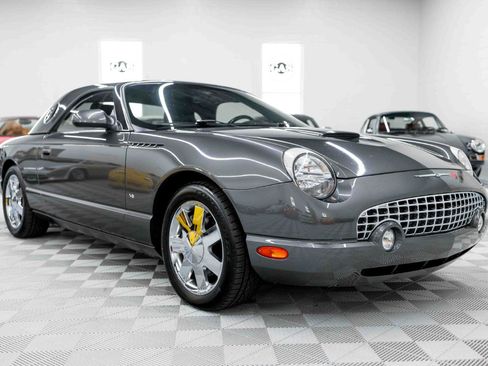 Used 2003 Ford Thunderbird RWD image 12