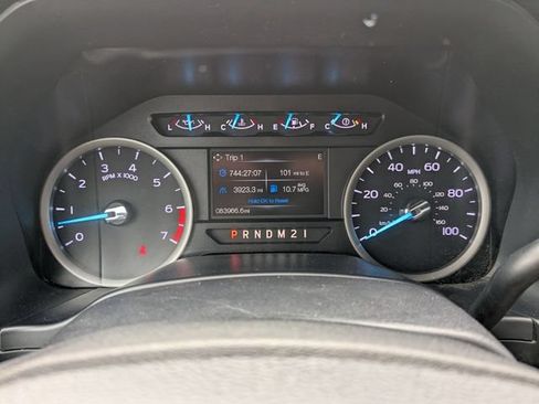 Used 2018 Ford F250 XLT w/ XLT Premium Package AWD/4WD image 6