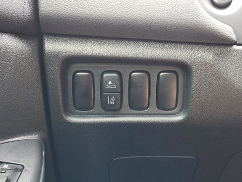 Used 2022 Mitsubishi Outlander Sport ES FWD image 19