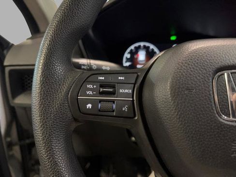 Used 2023 Honda CR-V EX image 14