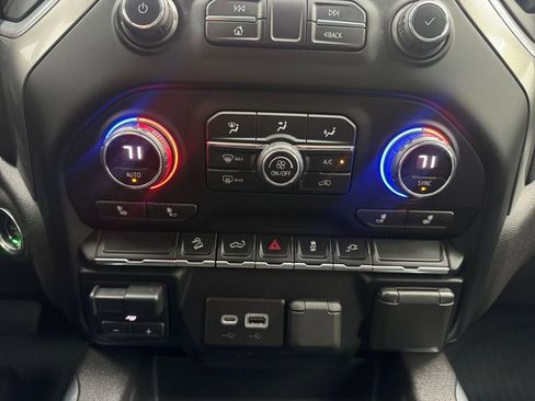 Used 2021 Chevrolet Silverado 1500 RST image 20