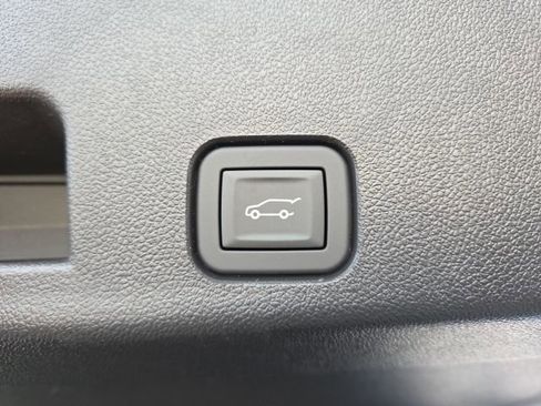 New 2026 Chevrolet Traverse Z71 image 34