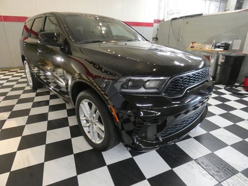 Used 2024 Dodge Durango GT w/ Trailer Tow Group IV image 3