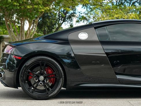 Used 2011 Audi R8 V10 AWD/4WD image 10