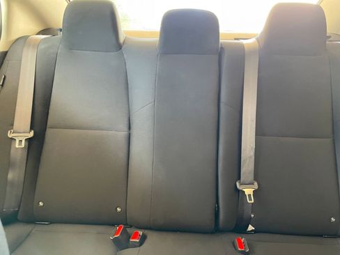 Used 2025 Nissan Sentra S image 32