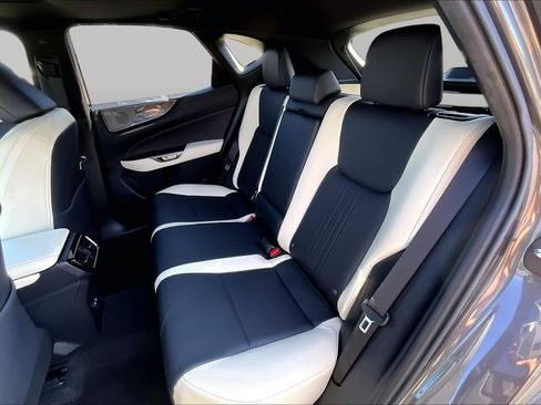 Used 2022 Lexus NX 350 AWD image 18