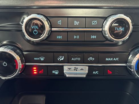 Used 2023 Ford F150 XLT w/ Equipment Group 302A High image 20