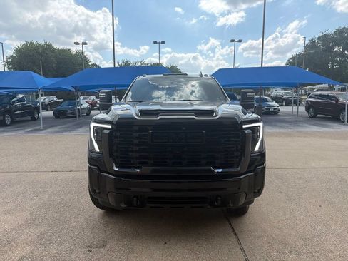 Used 2024 GMC Sierra 2500 Denali w/ Denali Reserve Package AWD/4WD image 2