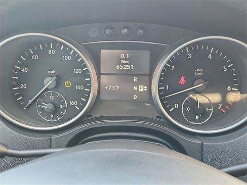 Used 2011 Mercedes-Benz ML 350 2WD image 12