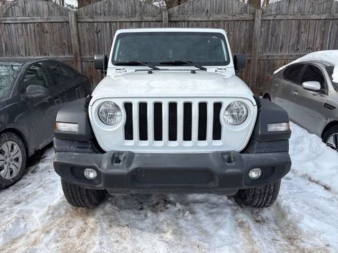 Used 2018 Jeep Wrangler Sport AWD/4WD image 2