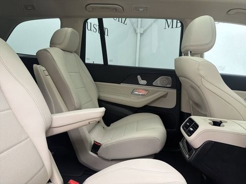New 2026 Mercedes-Benz GLS 450 GLS 450 image 29