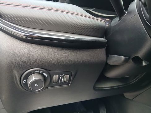 Used 2022 Jeep Compass Trailhawk image 27