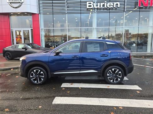 New 2026 Nissan Kicks SV image 9