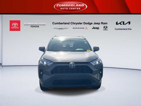 Used 2023 Toyota RAV4 XLE Premium image 3
