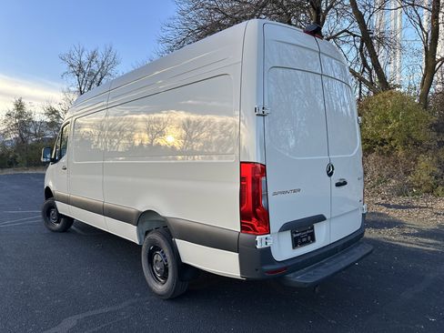 New 2025 Mercedes-Benz Sprinter 2500 image 4