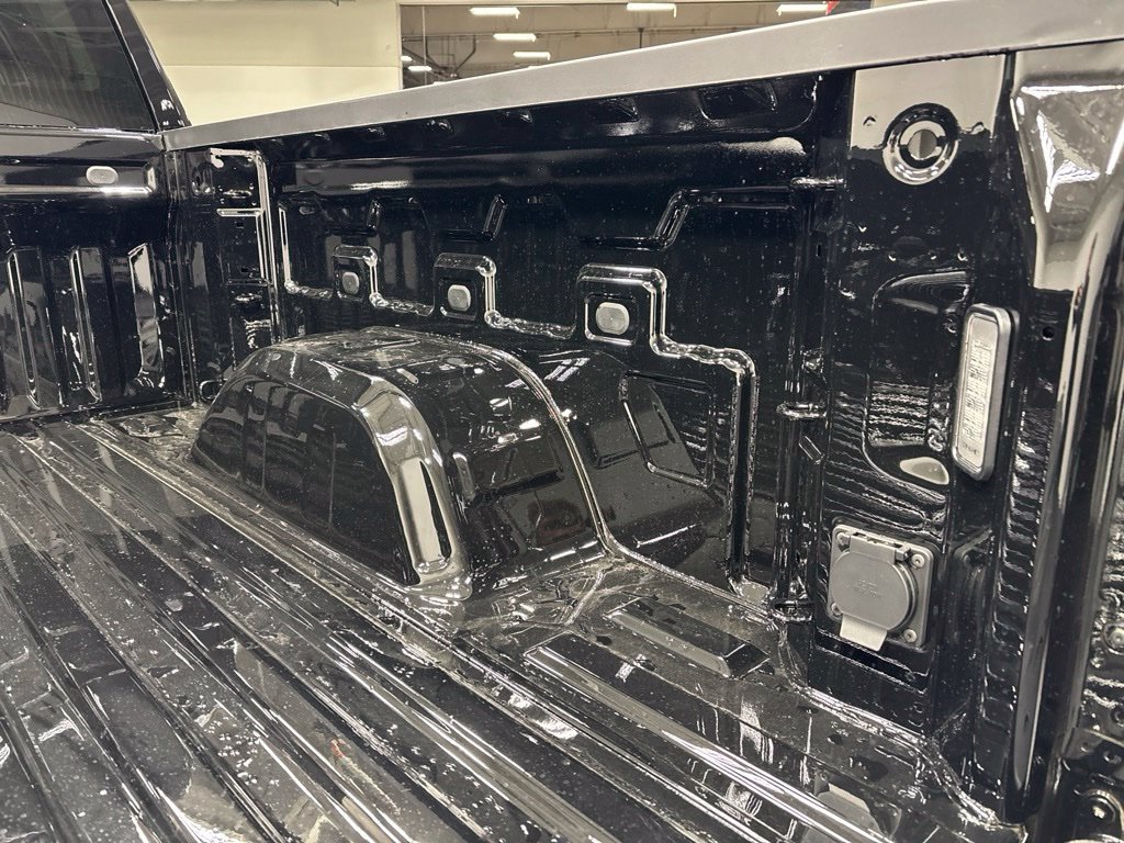 New 2026 Chevrolet Silverado 1500 RST AWD/4WD image 39
