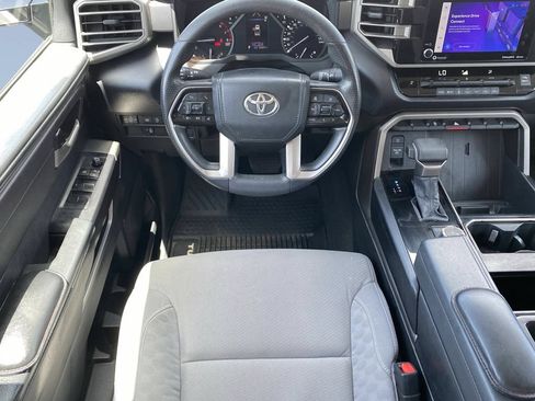 Used 2022 Toyota Tundra SR5 w/ Convenience Package RWD image 12