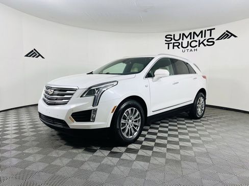 Used 2019 Cadillac XT5 Luxury image 2