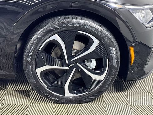 Certified 2024 Kia EV6 GT-Line w/ GT-Line White Seat Package image 25