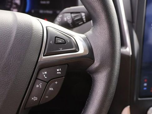 Certified 2024 Ford Edge Titanium image 13