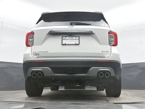 Used 2022 Ford Explorer Platinum w/ Equipment Group 601A AWD/4WD image 53