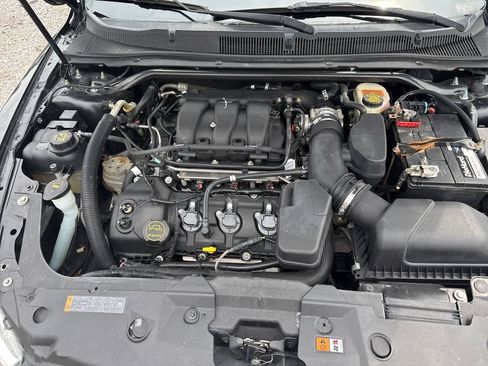 Used 2017 Ford Taurus Police Interceptor AWD image 9