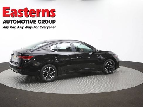 Used 2024 Nissan Sentra SV FWD image 41