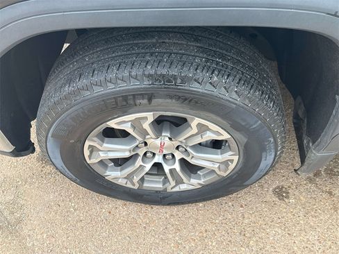 Used 2022 GMC Sierra 1500 SLE image 6