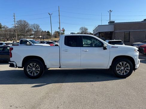 Used 2020 Chevrolet Silverado 1500 RST image 2
