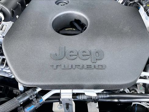 New 2026 Jeep Grand Cherokee L Limited AWD/4WD image 32