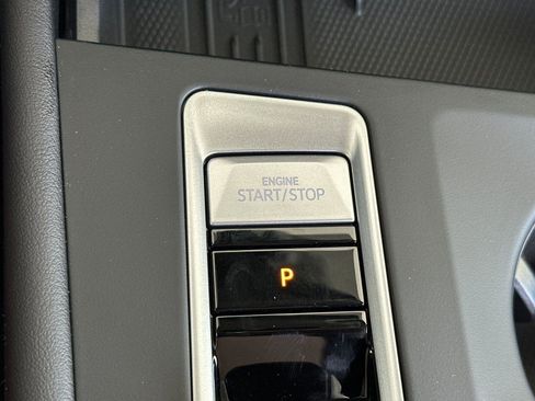 New 2026 Volkswagen Atlas SE AWD/4WD image 22