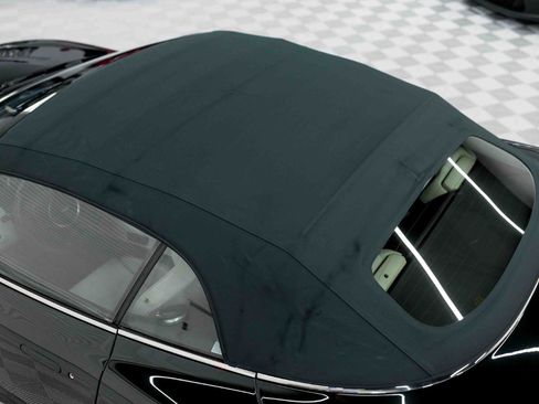 Used 2006 Aston Martin DB9 Volante RWD image 29