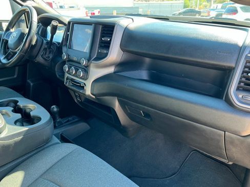 Used 2024 RAM 3500 Tradesman w/ Chrome Appearance Group AWD/4WD image 23