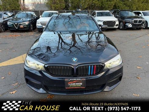 Used 2018 BMW 530e xDrive w/ M Sport Package 2 image 4