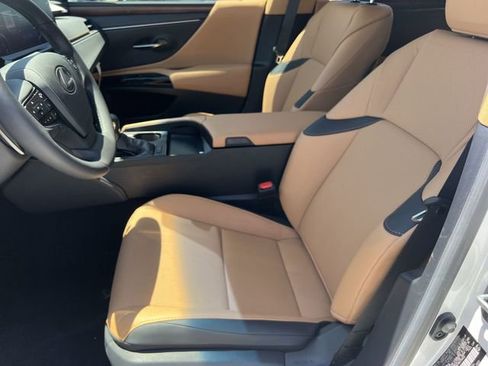 New 2024 Lexus ES 350 w/ Premium Package image 11
