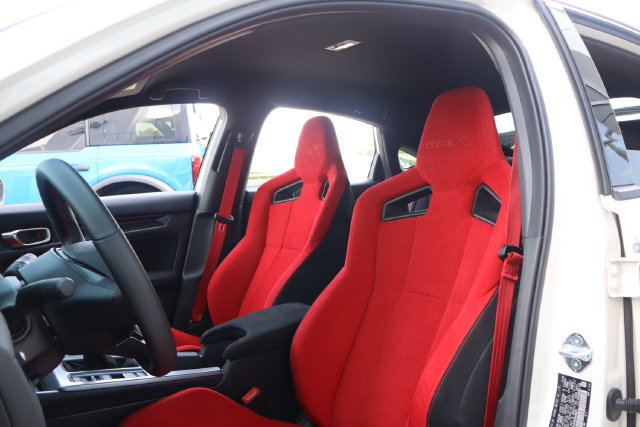 Used 2025 Honda Civic Type R image 15