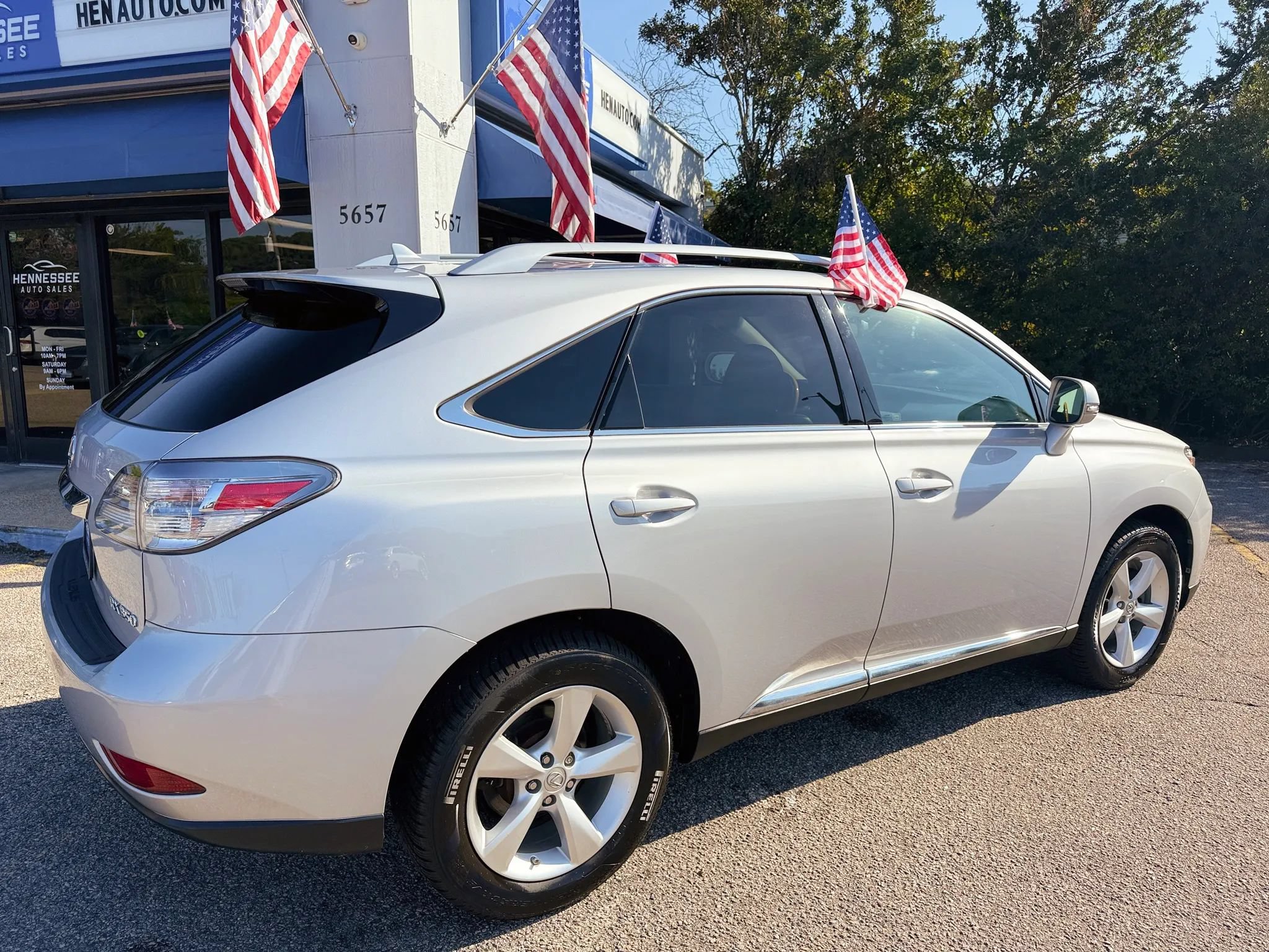Used 2011 Lexus RX 350 AWD w/ Premium Pkg image 4