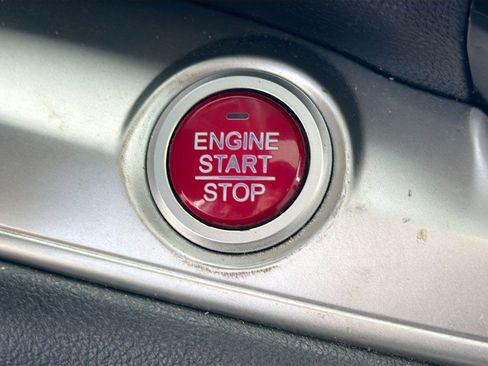 Used 2016 Honda CR-V EX image 32