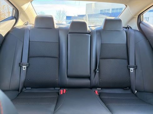 Used 2024 Nissan Altima 2.5 SR image 31