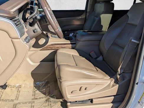 Used 2016 GMC Yukon SLT w/ Open Road Package image 19