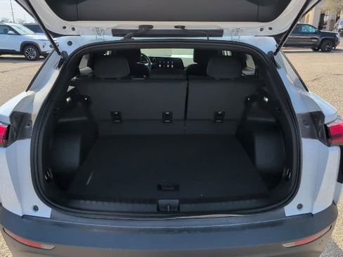 New 2025 Chevrolet Blazer EV LT image 19